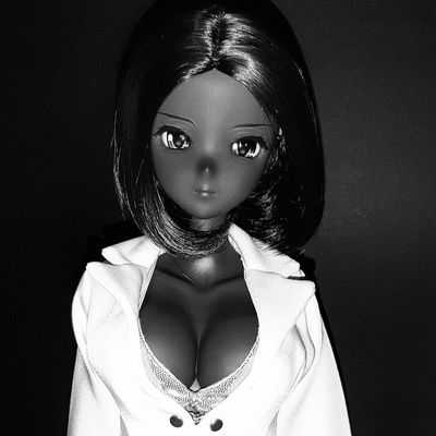 Sold Smart Doll cocoa large headlights bust