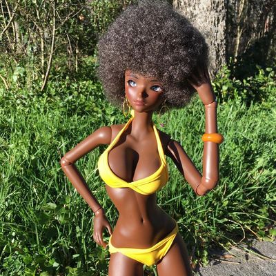 Smart outlet Doll cocoa large headlights bust