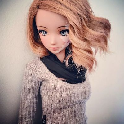 Smart Doll Courage offers Semi-real & Accessories